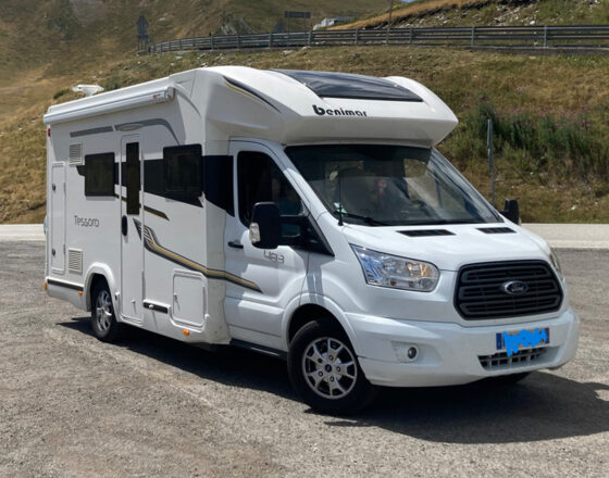 FORD BENIMAR TESSORO image