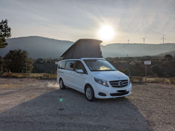  MERCEDES MARCO POLO image