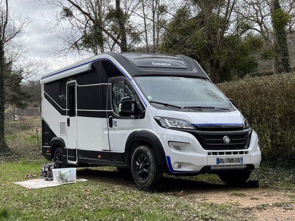 FIAT CHAUSSON X550 image