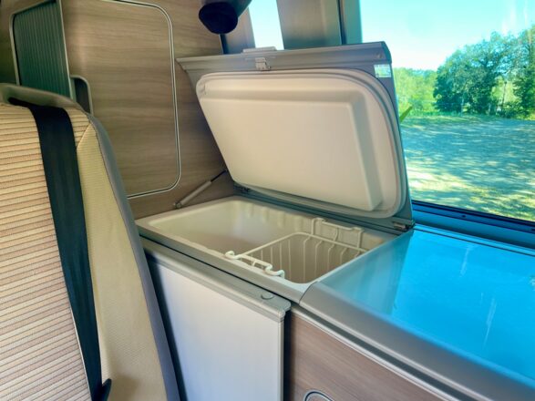 Volkswagen VOLKSWAGEN California image
