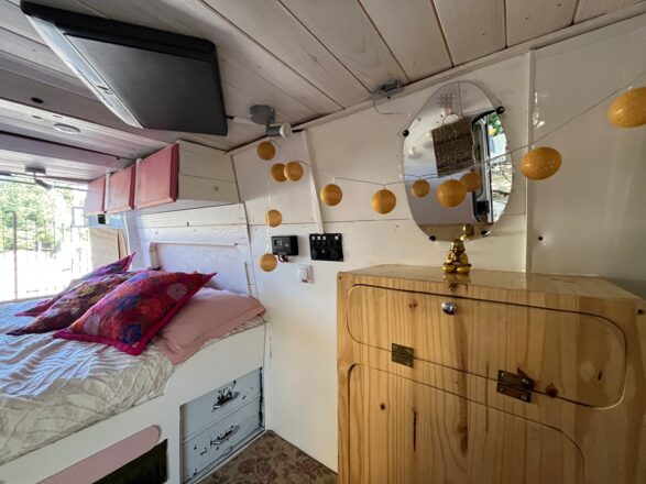 Mercedes Mercedes Sprinter image