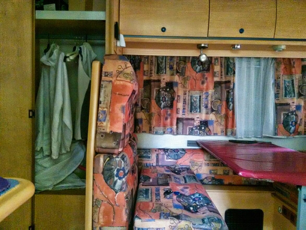 photos.others
