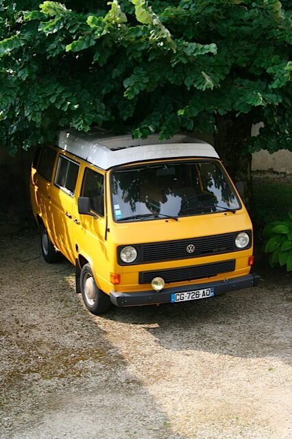 photos.external
