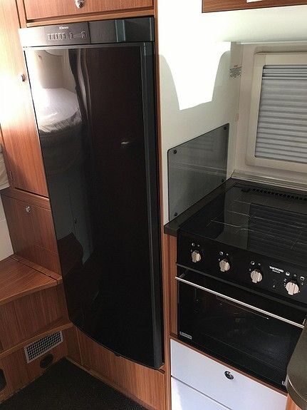 photos.external