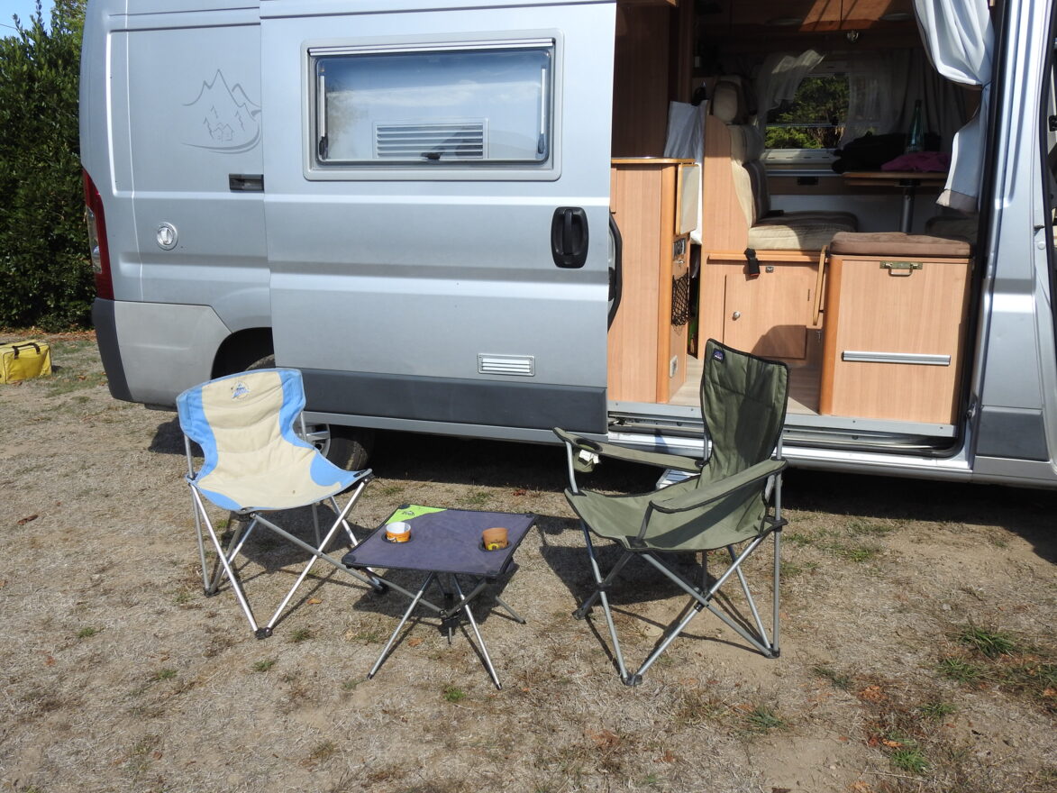 photos.external