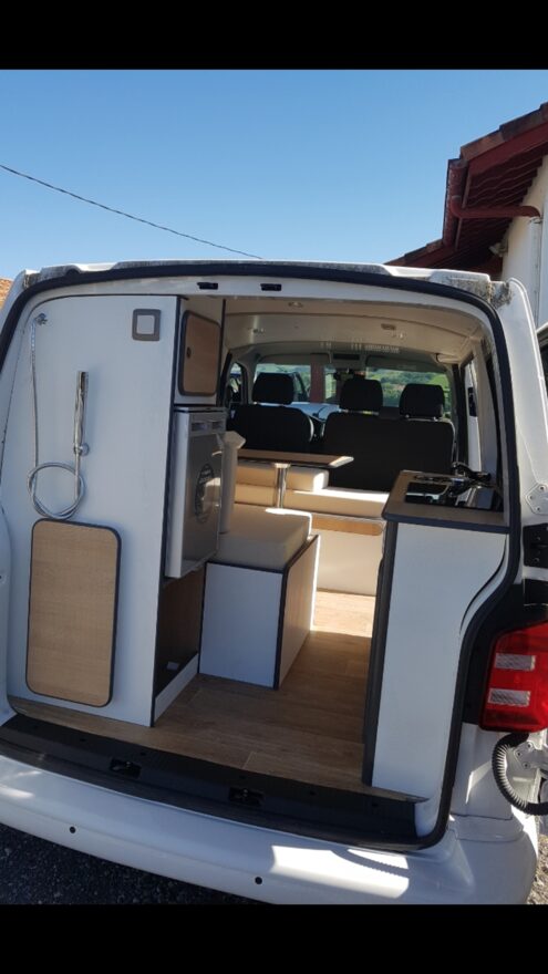 photos.external
