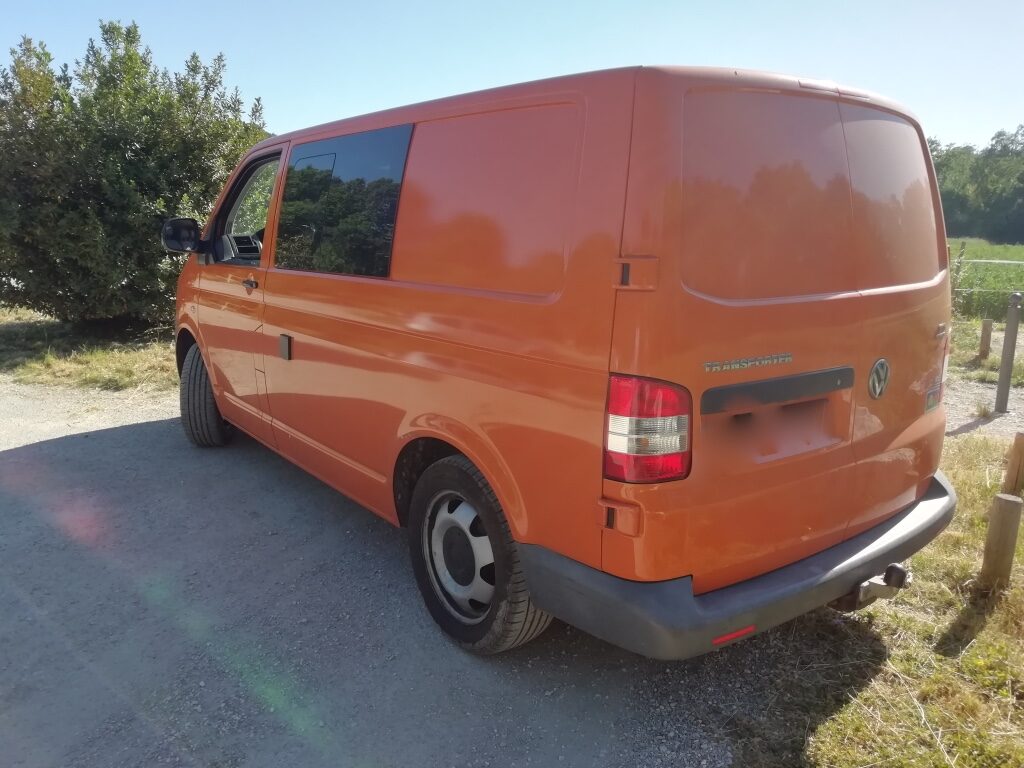 photos.external
