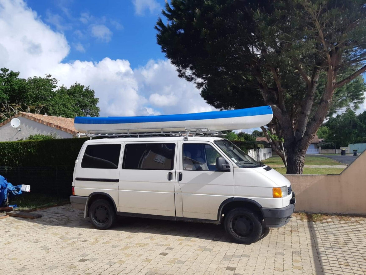 photos.external