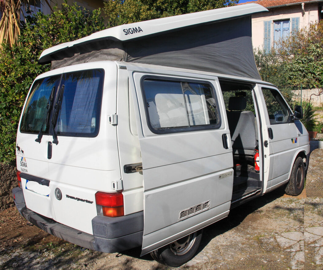 photos.external