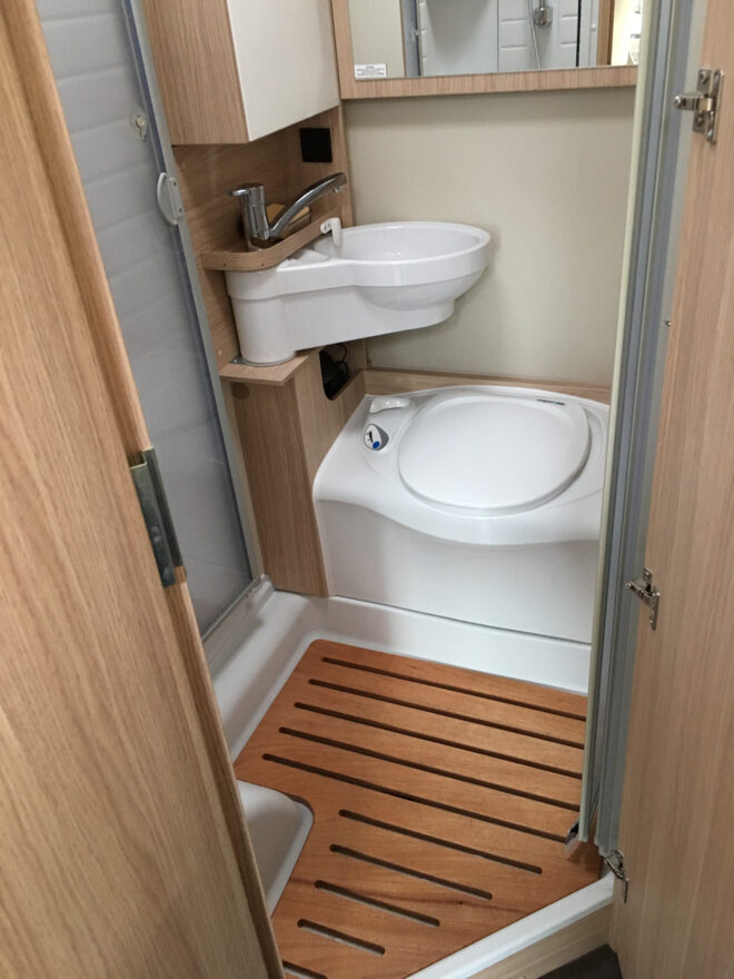 photos.others