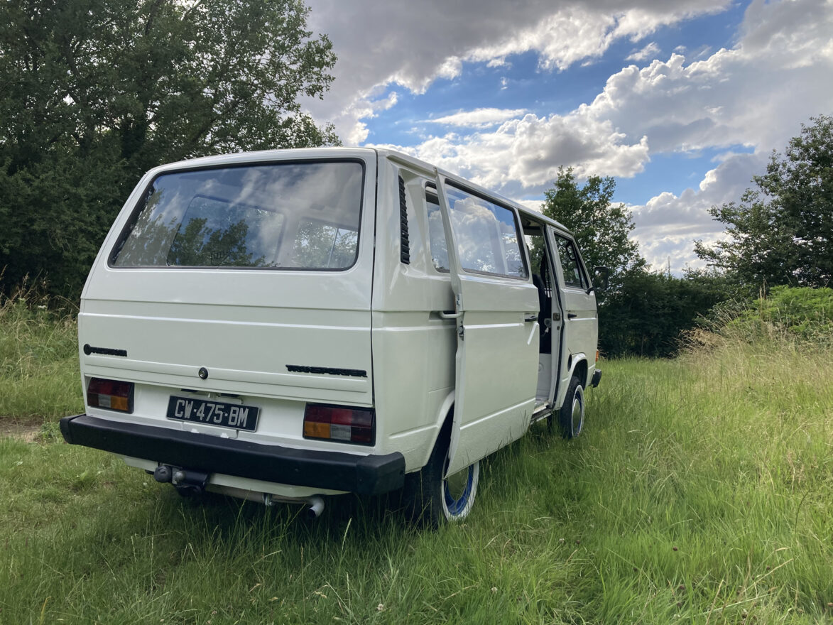 photos.external