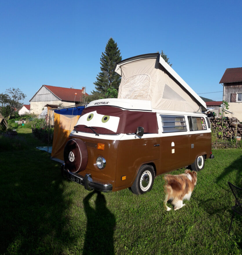 photos.external