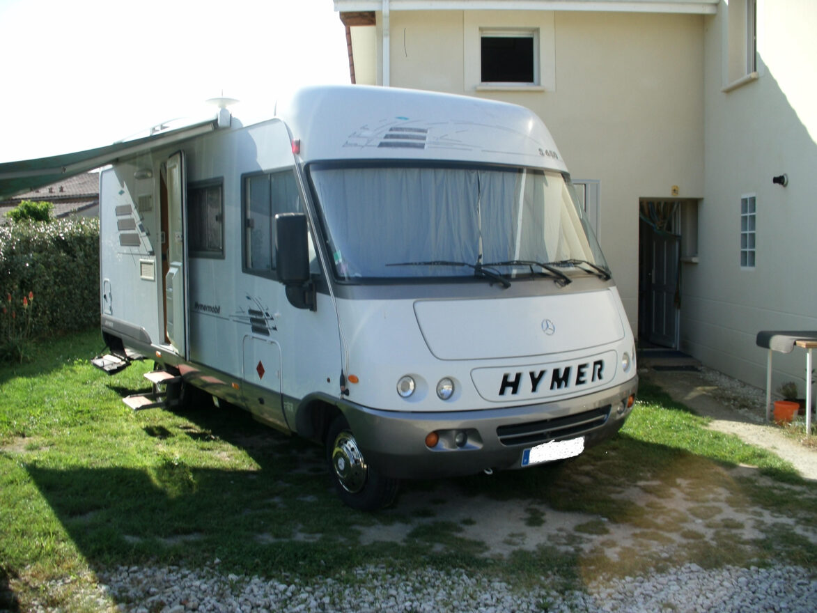 photos.external