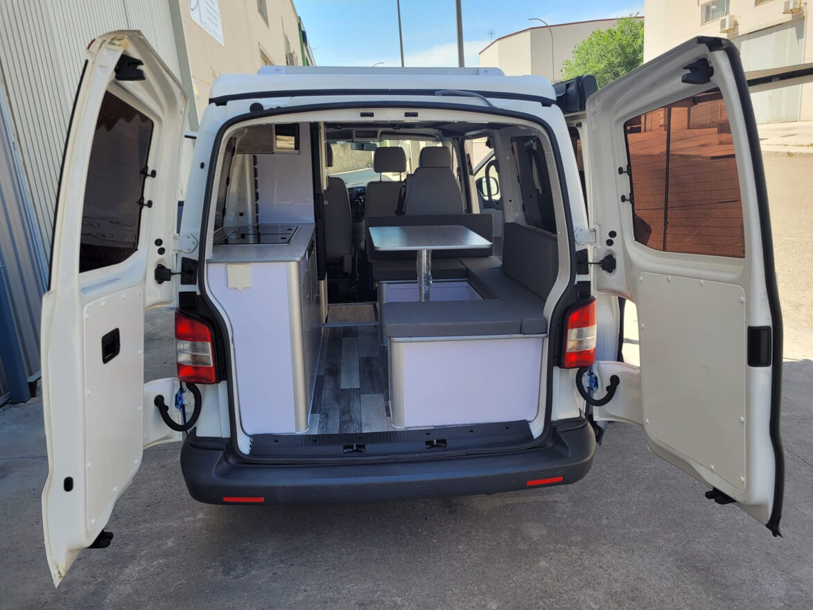 photos.external