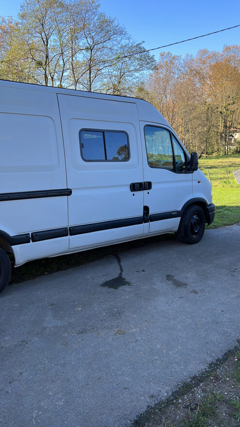 photos.external