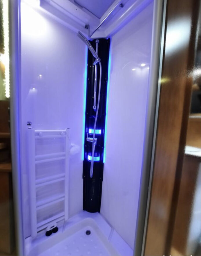 photos.bathroom