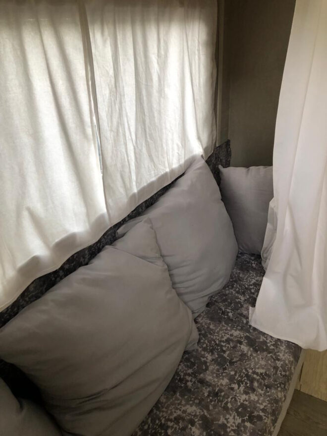 photos.couch