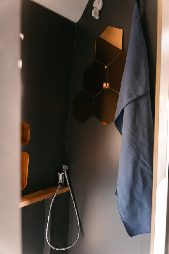 photos.bathroom