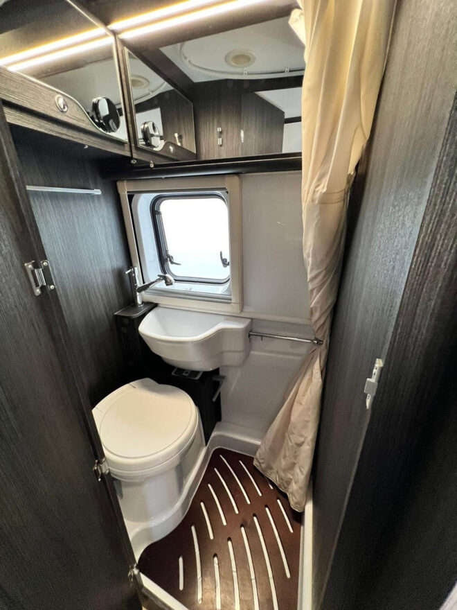 photos.bathroom