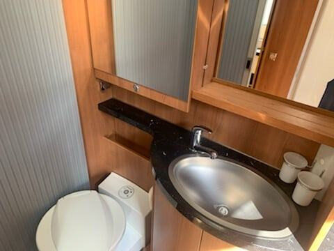 photos.bathroom