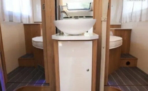 photos.bathroom