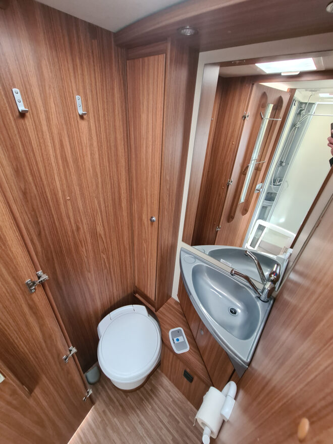 photos.bathroom