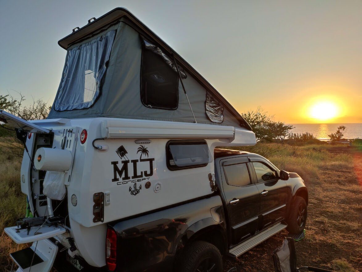 photos.external