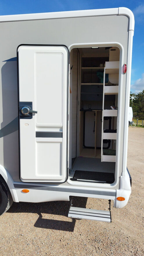 photos.accessories_ext