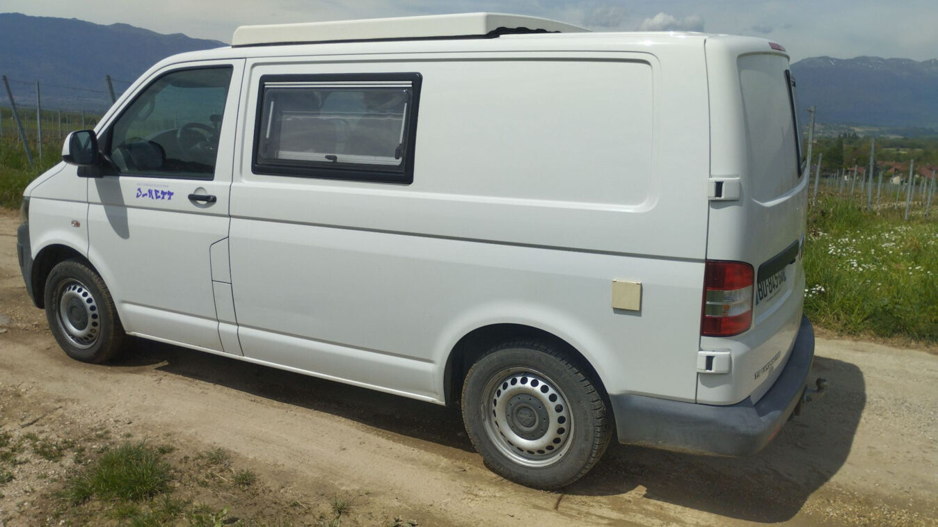 photos.external