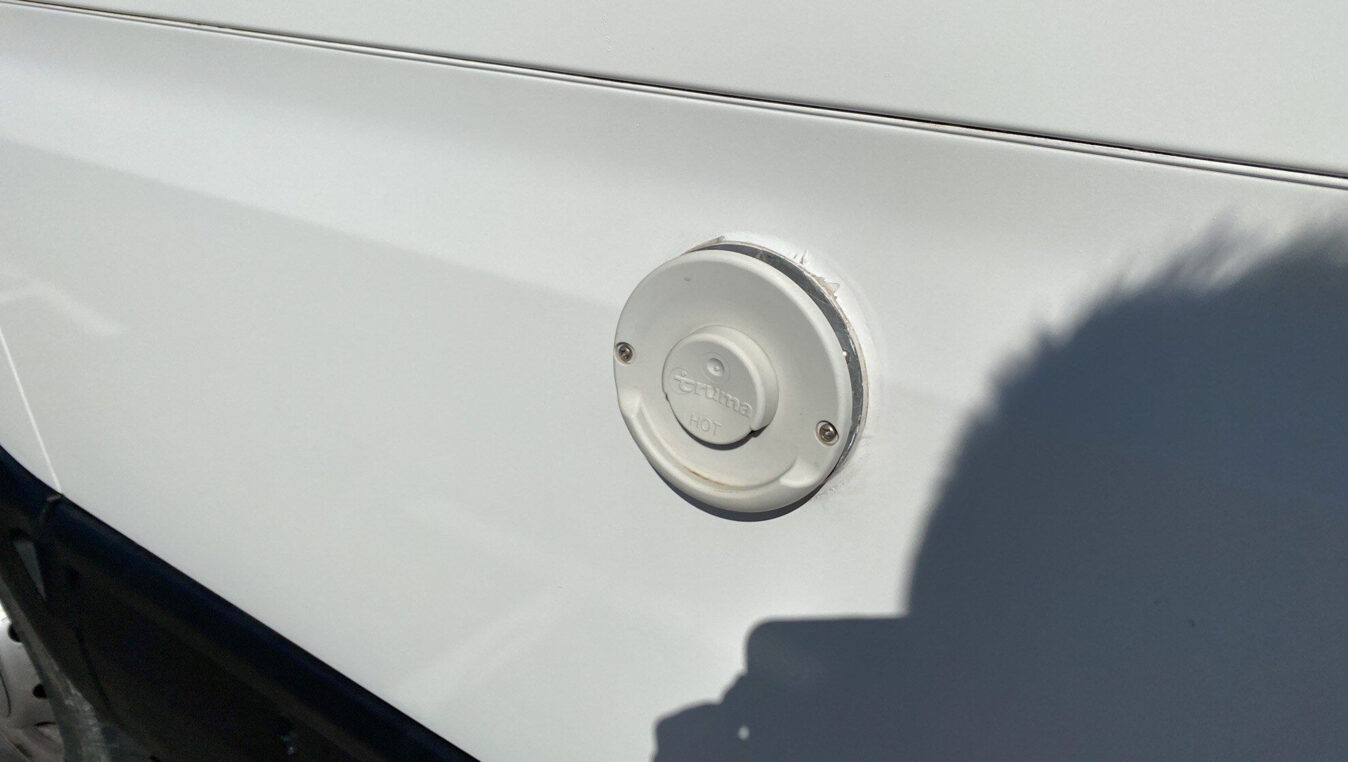 photos.accessories_ext