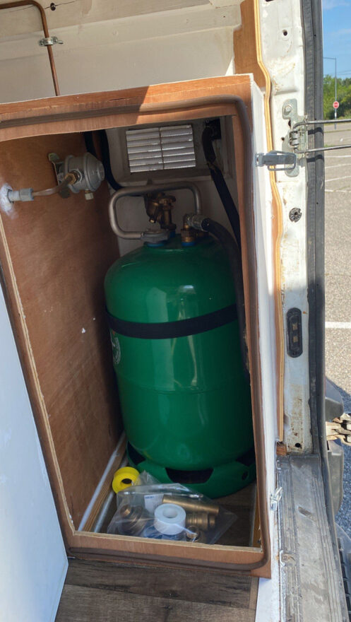 photos.accessories_ext