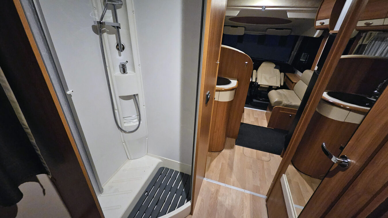 photos.bathroom