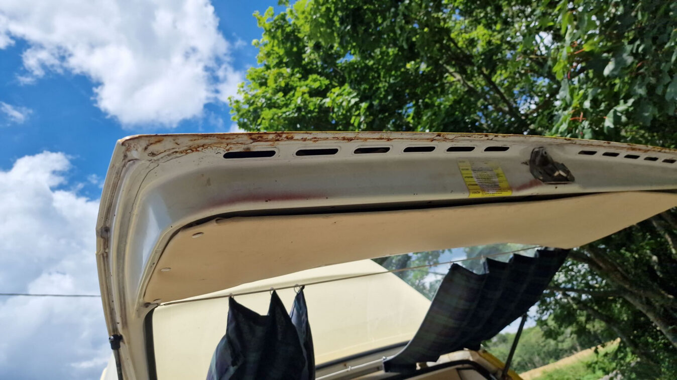 photos.accessories_ext