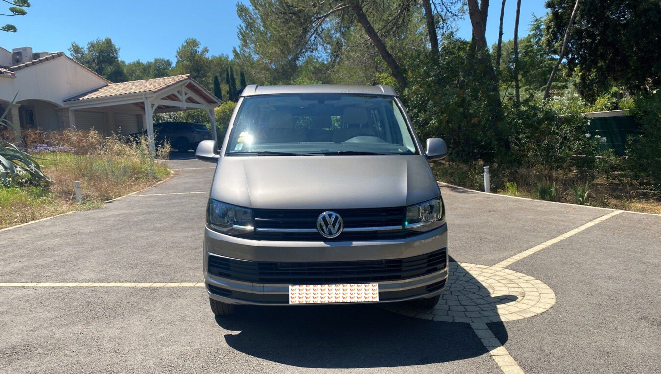 photos.external