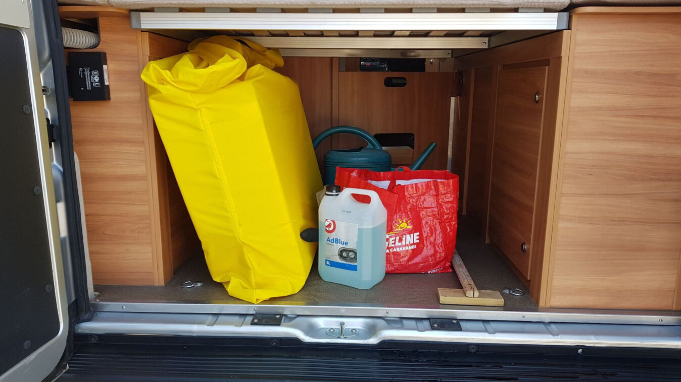 photos.accessories_ext