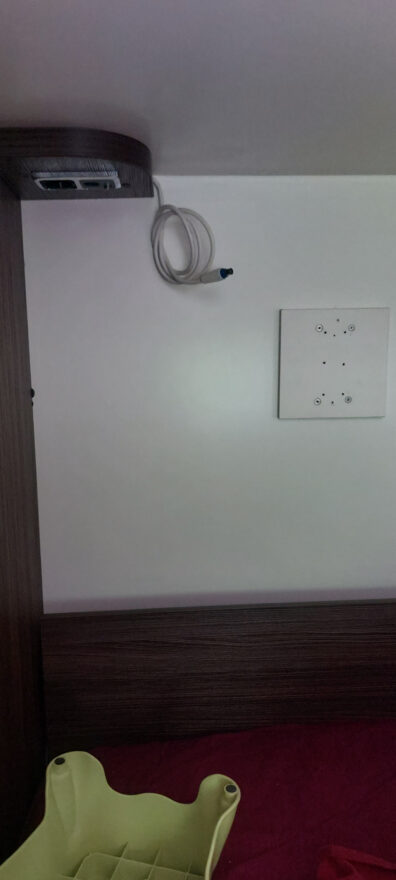 photos.accessories_ext