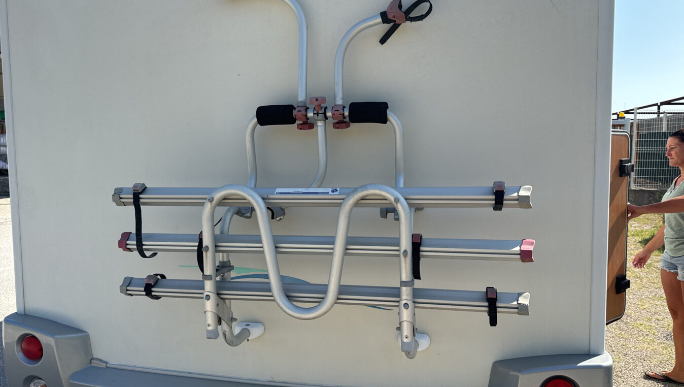 photos.accessories_ext