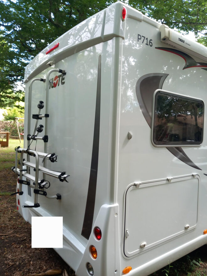 photos.accessories_ext