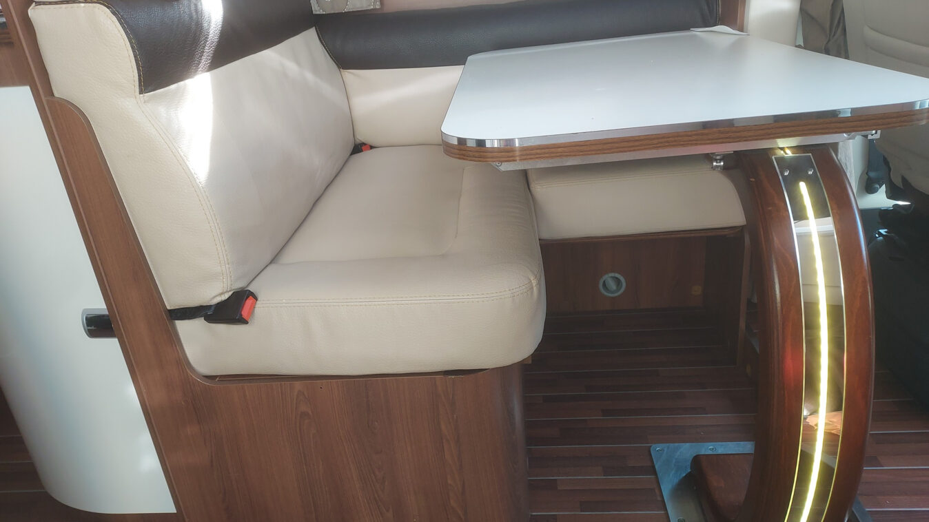 photos.couch