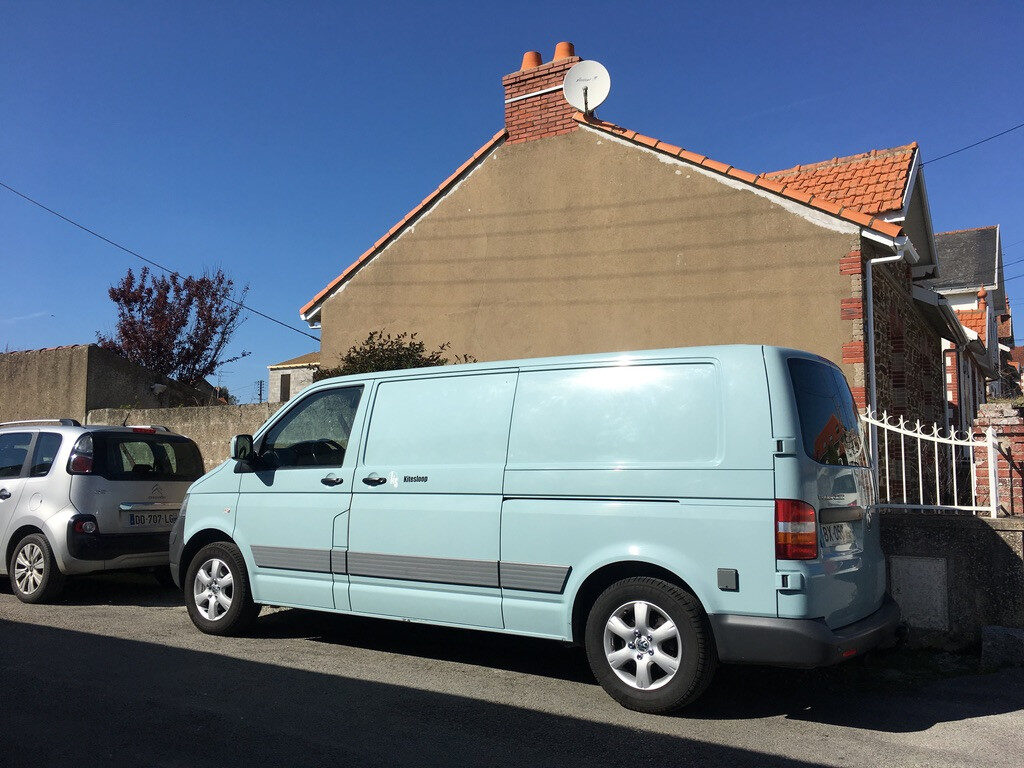 photos.external