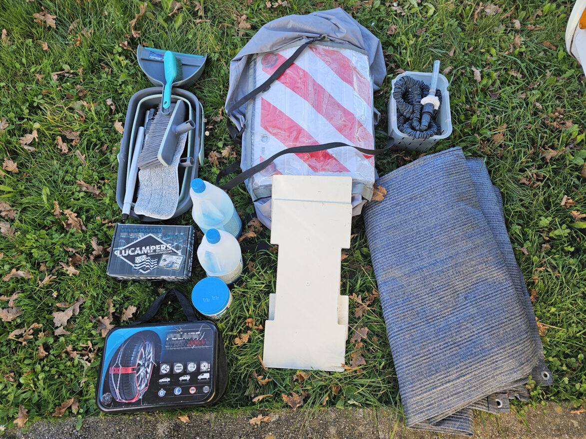 photos.accessories_ext