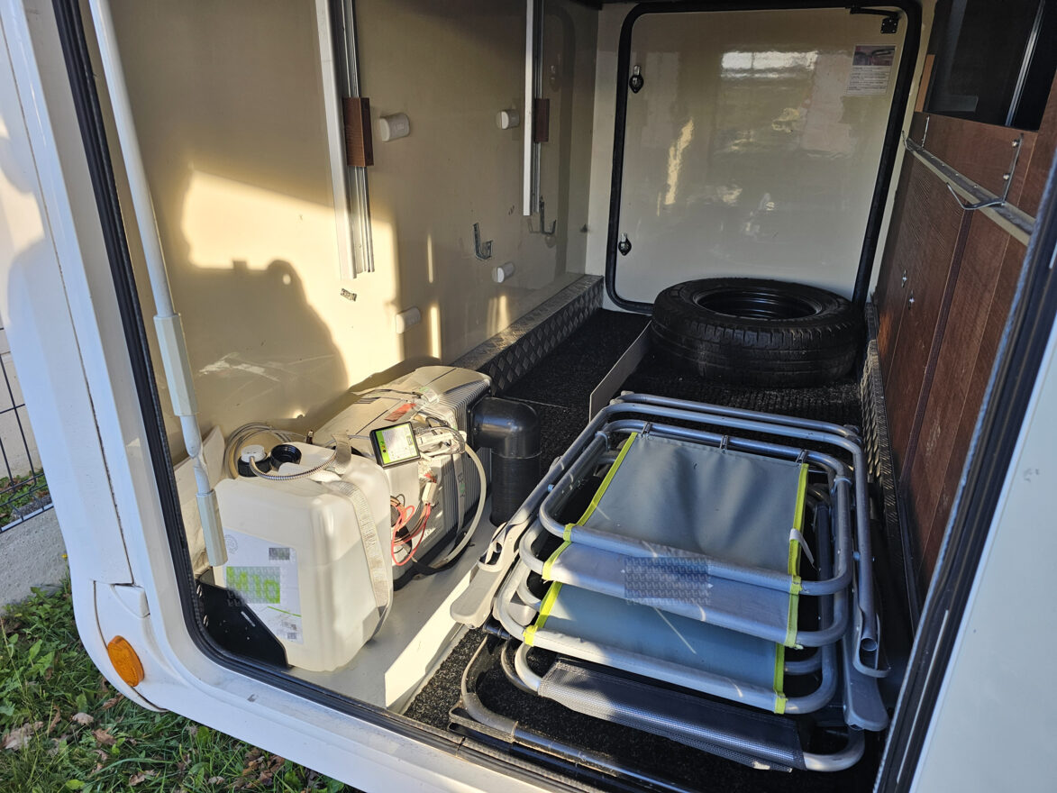 photos.accessories_ext