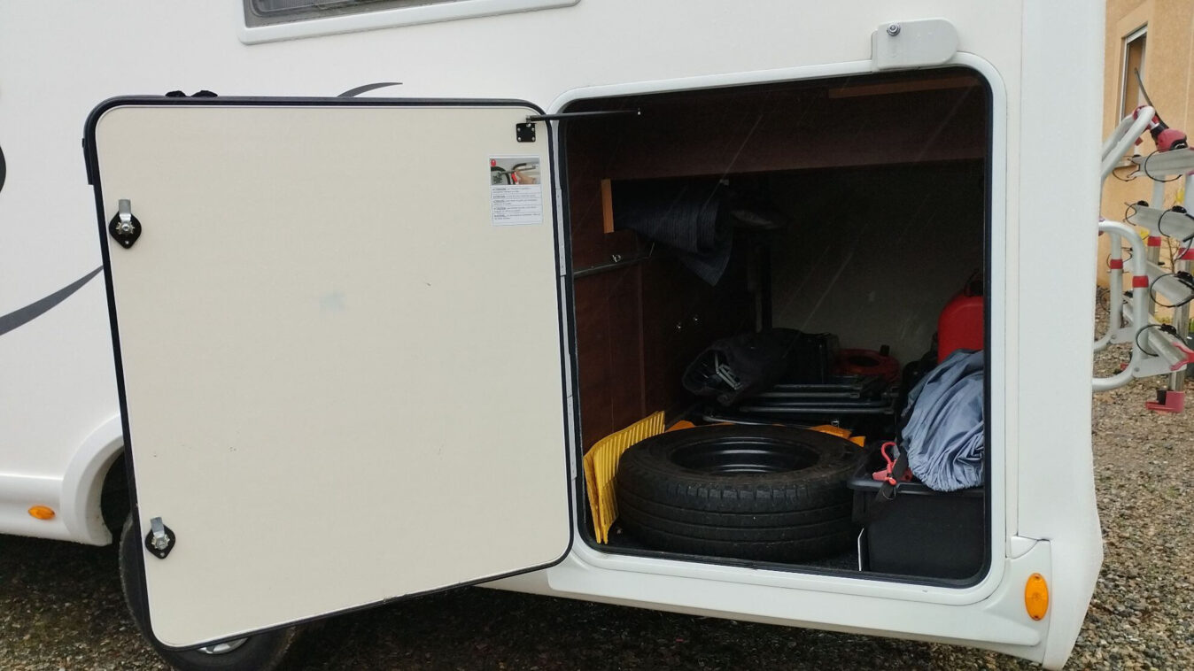 photos.accessories_ext