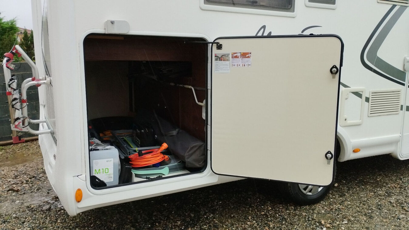 photos.accessories_ext