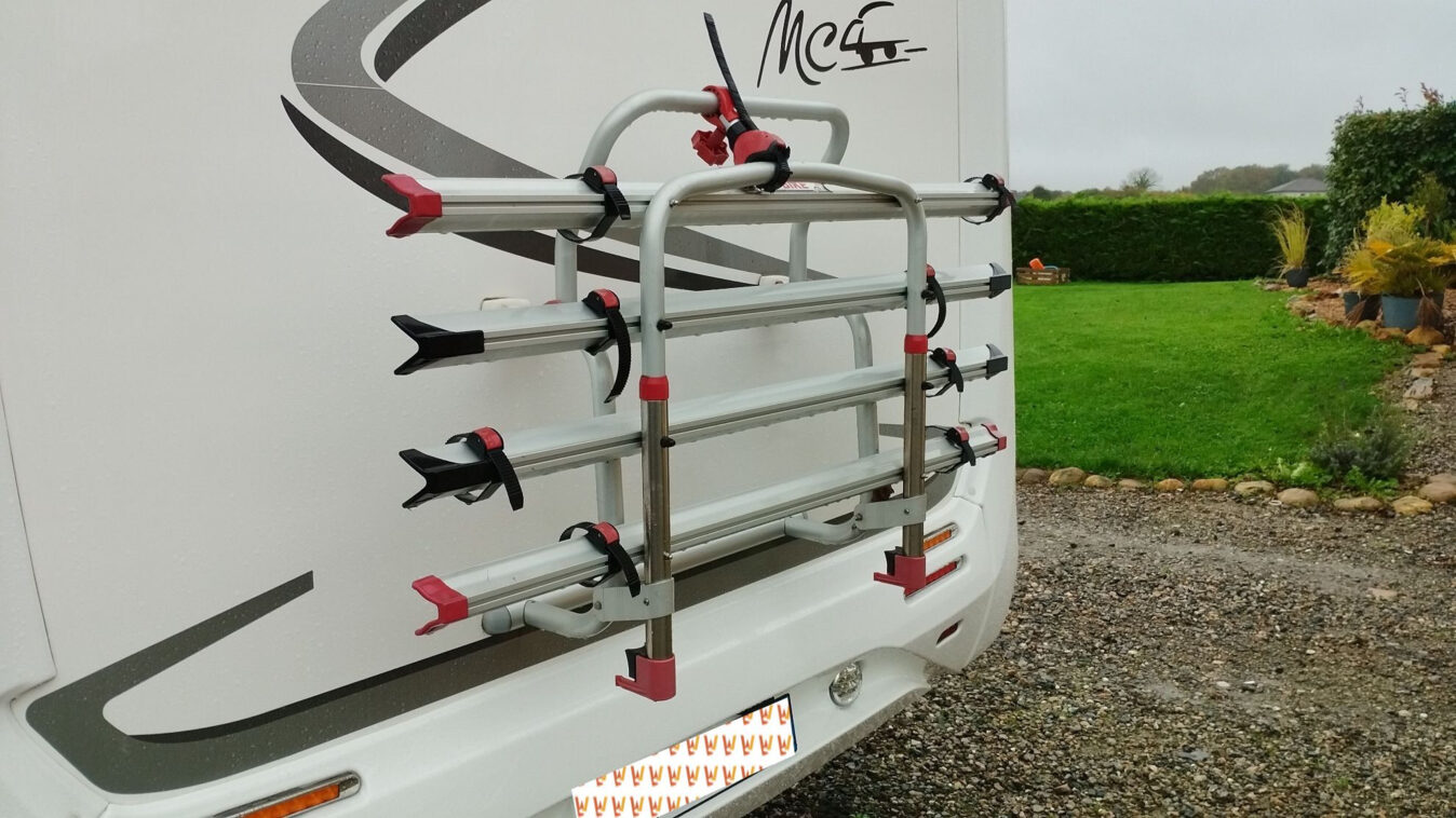 photos.accessories_ext