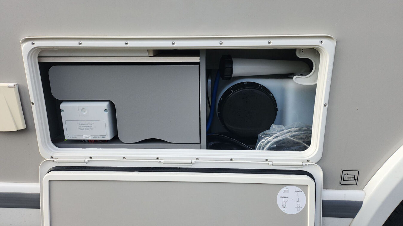 photos.accessories_ext