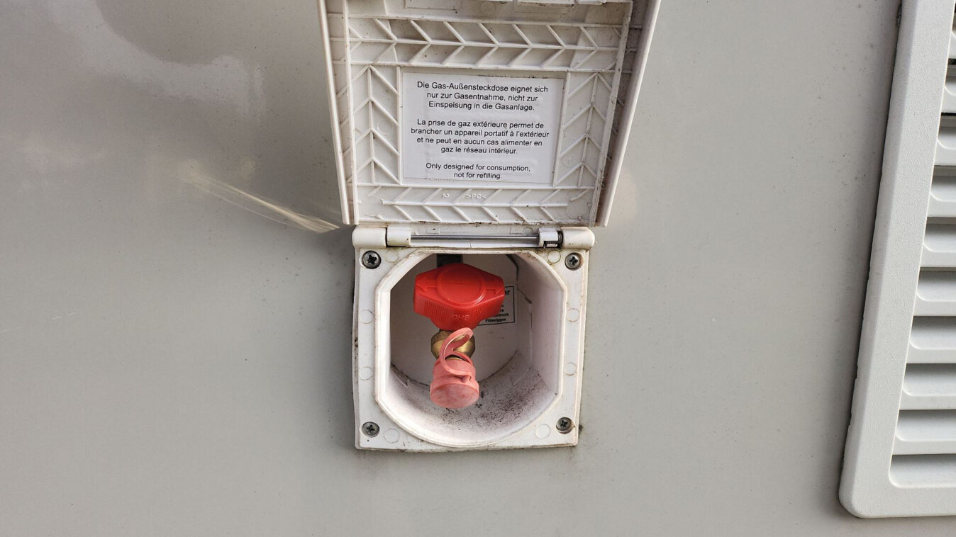 photos.accessories_ext