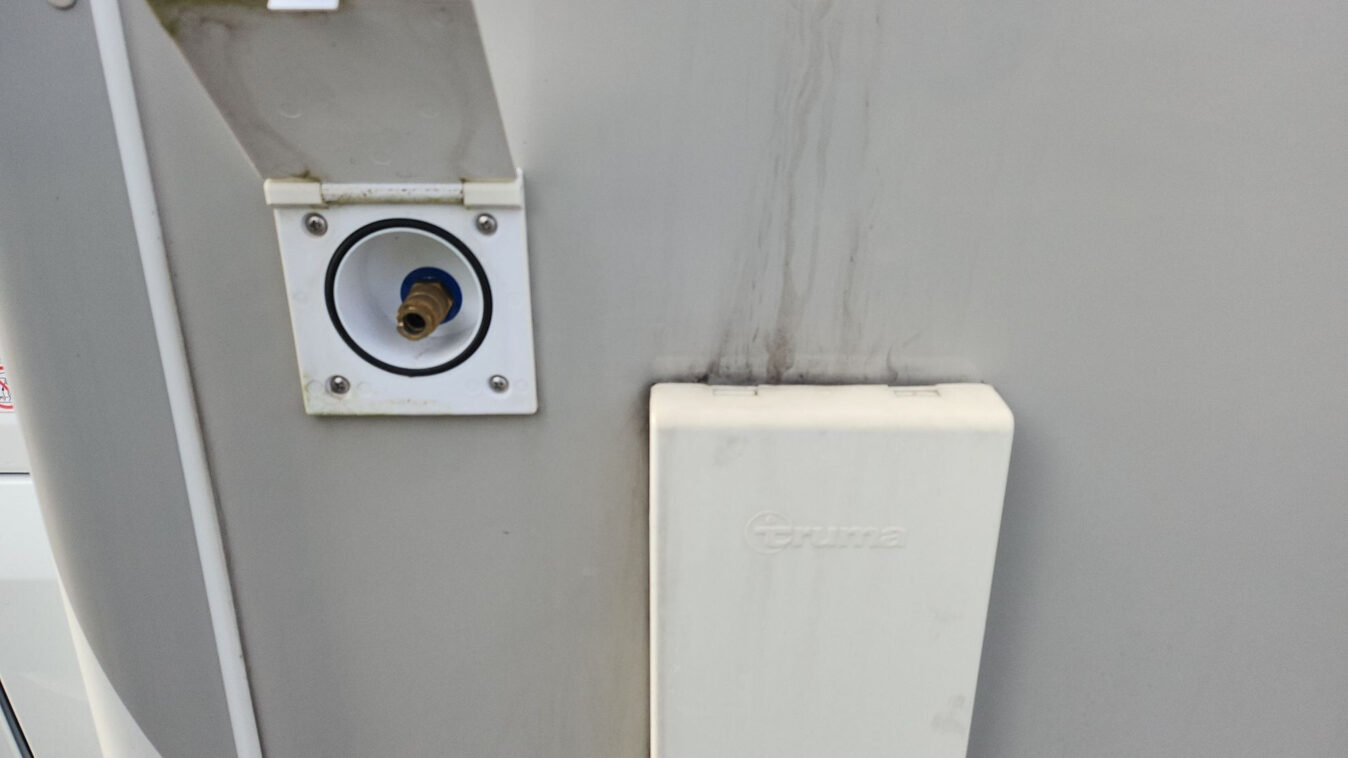 photos.accessories_ext