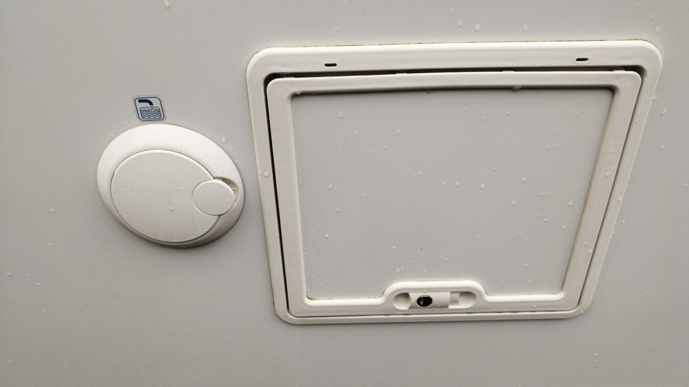 photos.accessories_ext