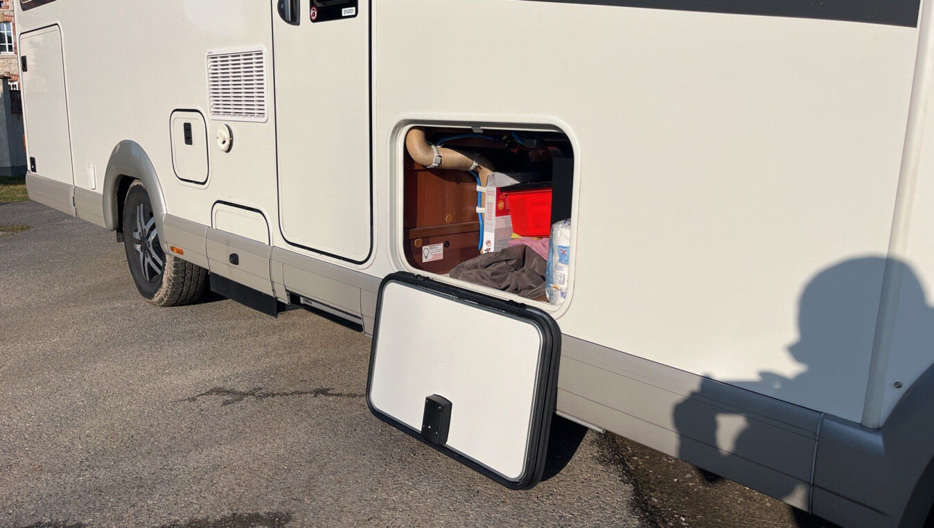 photos.accessories_ext